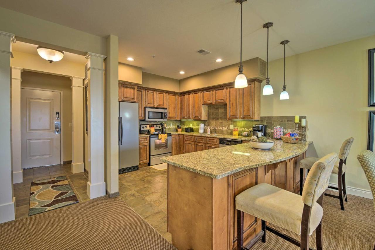 Inviting Branson Condo With Outdoor Dining Area Eksteriør bilde