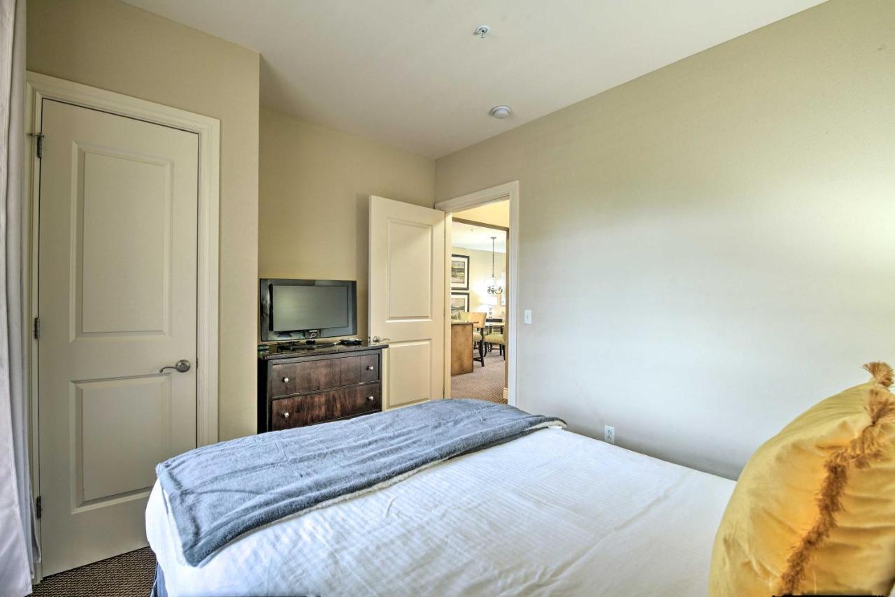 Inviting Branson Condo With Outdoor Dining Area Eksteriør bilde
